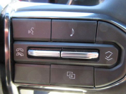 New 2025 GMC Canyon AT4 image 20