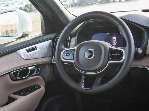 New 2026 Volvo XC90 T8 Ultra w/ Lounge Package image 24