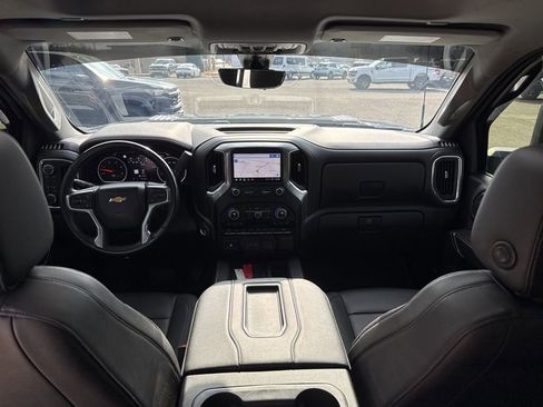 Used 2022 Chevrolet Silverado 2500 LTZ w/ LTZ Plus Package image 27