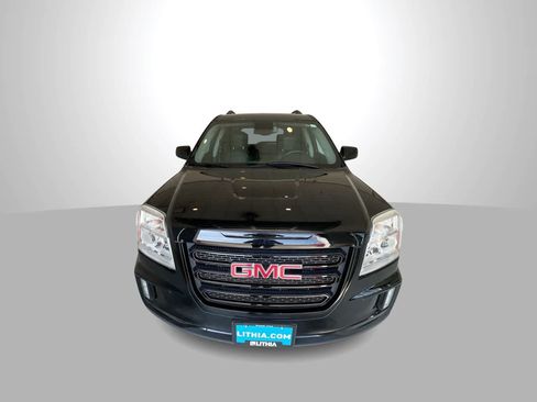 Used 2017 GMC Terrain SLT w/ Driver Alert Package I AWD/4WD image 3