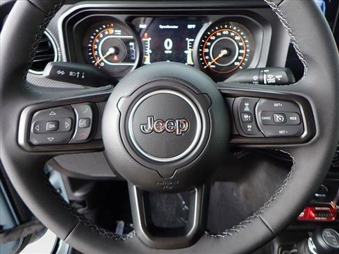 New 2025 Jeep Gladiator Mojave w/ Safety Group image 10