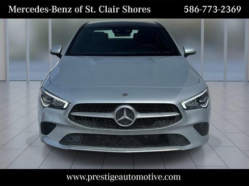 Used 2023 Mercedes-Benz CLA 250 4MATIC image 9