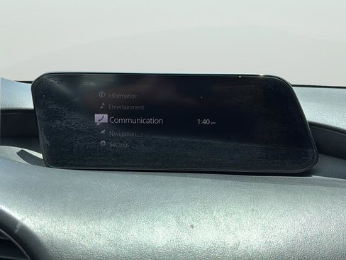 Used 2019 MAZDA MAZDA3 Hatchback FWD image 19