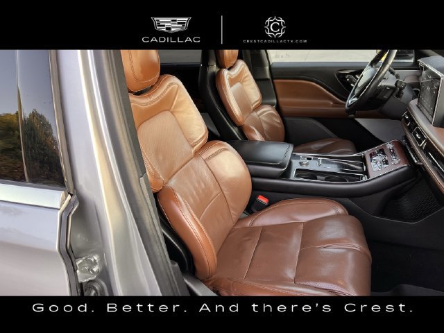 Used 2020 Lincoln Aviator Grand Touring w/ Equipment Group 302A AWD/4WD image 22