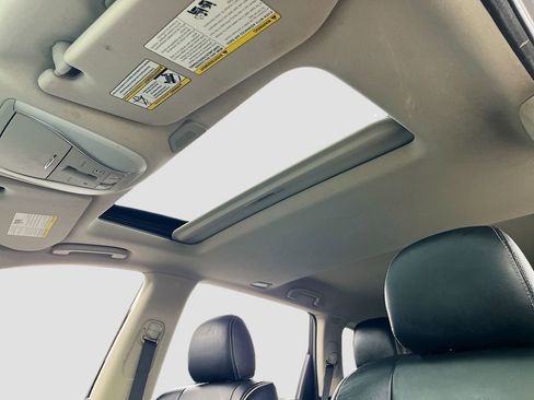 Used 2020 INFINITI QX60 Luxe w/ Essential Package FWD image 23