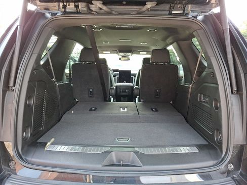 Used 2025 GMC Yukon Denali AWD/4WD image 26