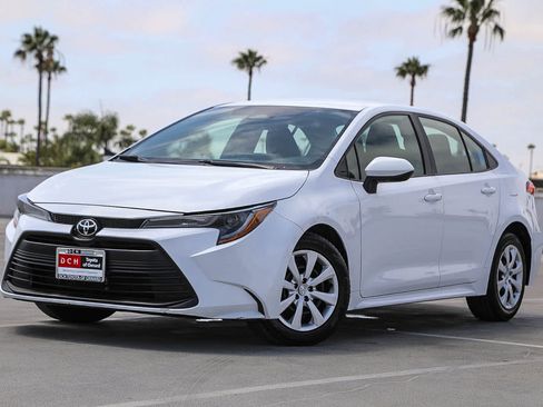 Certified 2024 Toyota Corolla LE FWD image 1