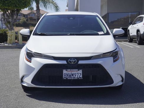 Used 2020 Toyota Corolla LE w/ Carpet Mat Package (TMS) FWD image 9