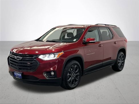 Used 2020 Chevrolet Traverse RS image 2