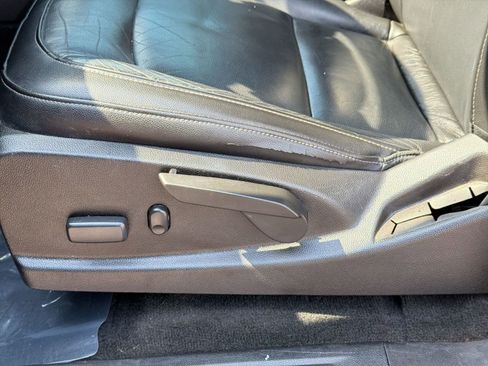 Used 2016 GMC Canyon SLT w/ Driver Alert Package image 14