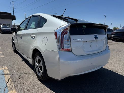 Used 2015 Toyota Prius Two FWD image 8