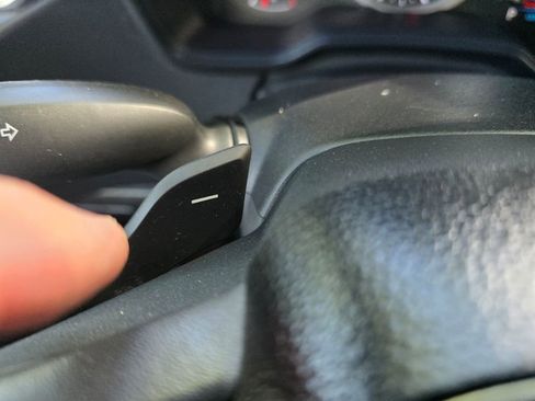 Used 2020 Toyota Corolla SE w/ Carpet Mat Package (TMS) FWD image 37