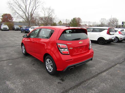 Used 2020 Chevrolet Sonic LT image 5