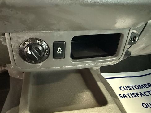 Used 2019 Nissan Frontier SV image 31