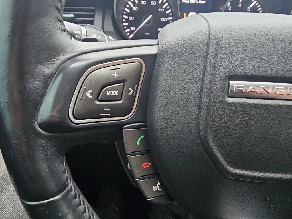 Used 2014 Land Rover Range Rover Evoque Pure AWD/4WD image 23