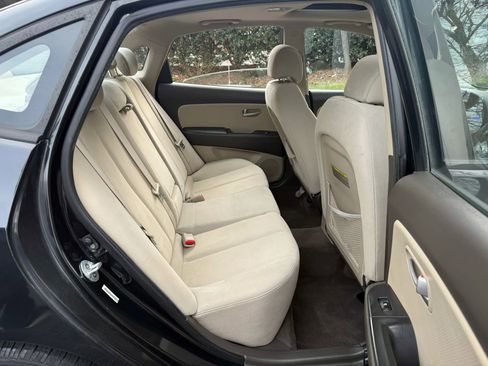 Used 2009 Hyundai Elantra GLS image 23