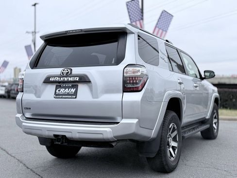 Used 2024 Toyota 4Runner TRD Off-Road Premium image 8