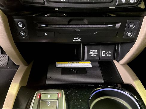 Used 2020 Honda Pilot Elite image 15