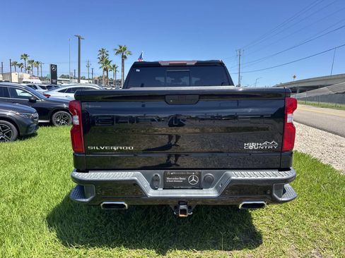 Used 2020 Chevrolet Silverado 1500 High Country AWD/4WD image 6