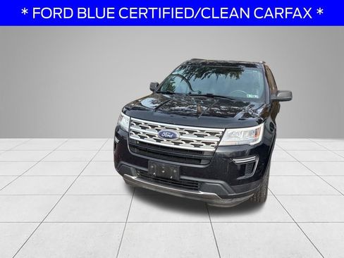 Used 2018 Ford Explorer XLT image 11