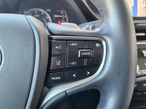 Used 2022 Lexus ES 250 w/ Premium Package image 29