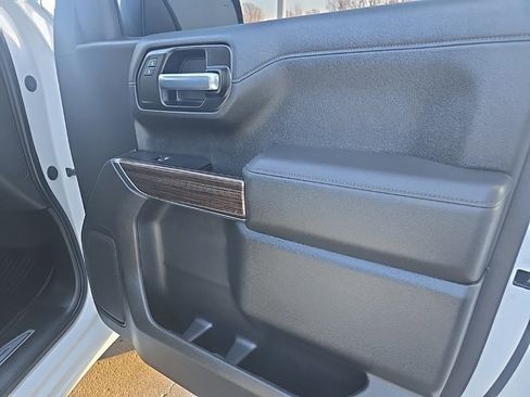 Used 2021 Chevrolet Silverado 1500 LT w/ Z71 Off-Road Package image 77