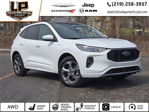 Used 2023 Ford Escape ST-Line Select w/ Tech Pack #2 AWD/4WD image 1