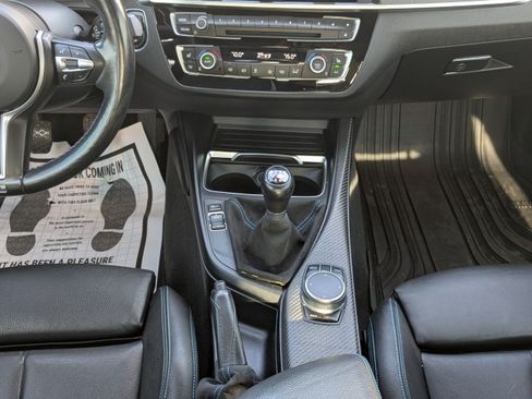 Used 2018 BMW M2 RWD image 17