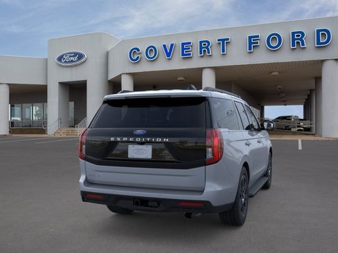 New 2026 Ford Expedition Active RWD image 8