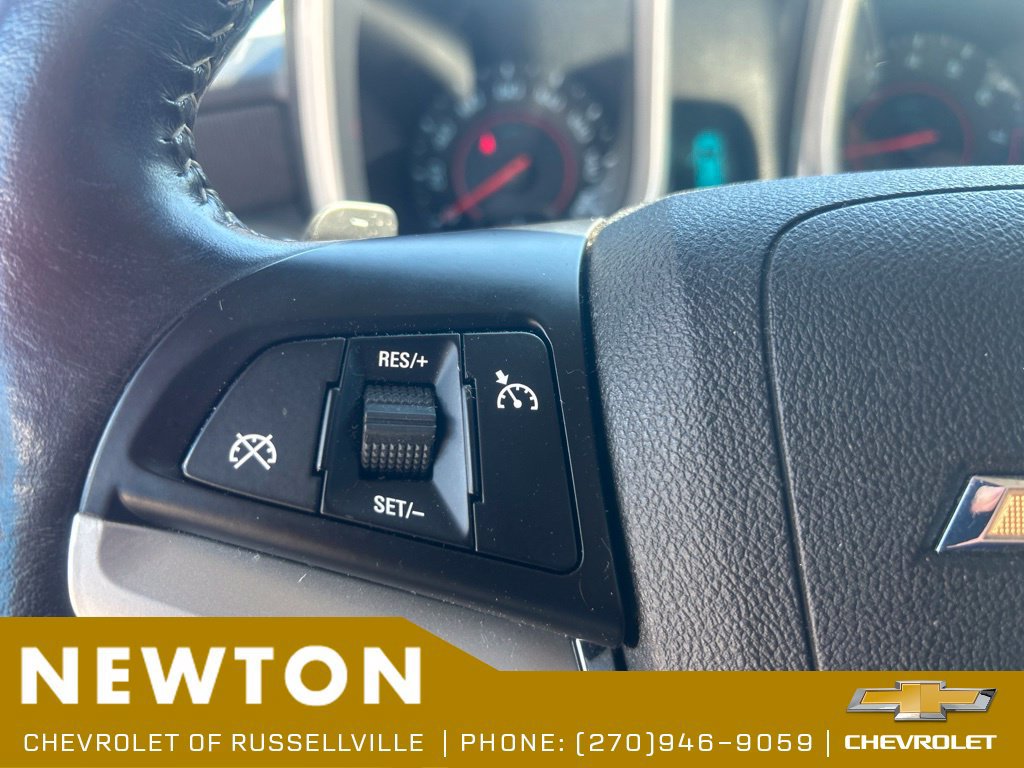 Used 2015 Chevrolet Camaro LT RWD image 15