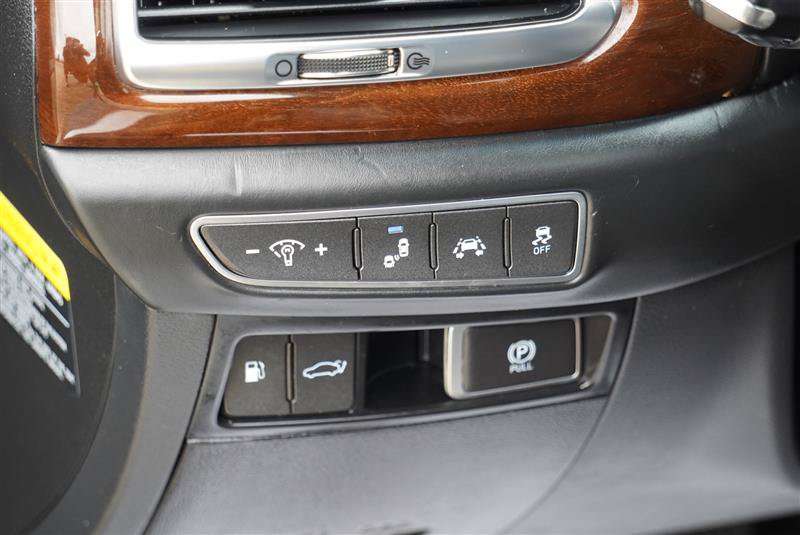 Used 2019 Genesis G90 5.0 Ultimate RWD image 62