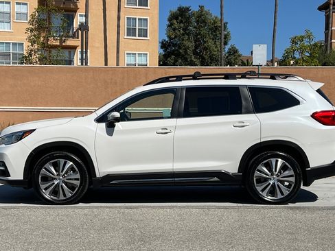 Used 2021 Subaru Ascent Limited w/ Technology Package image 7