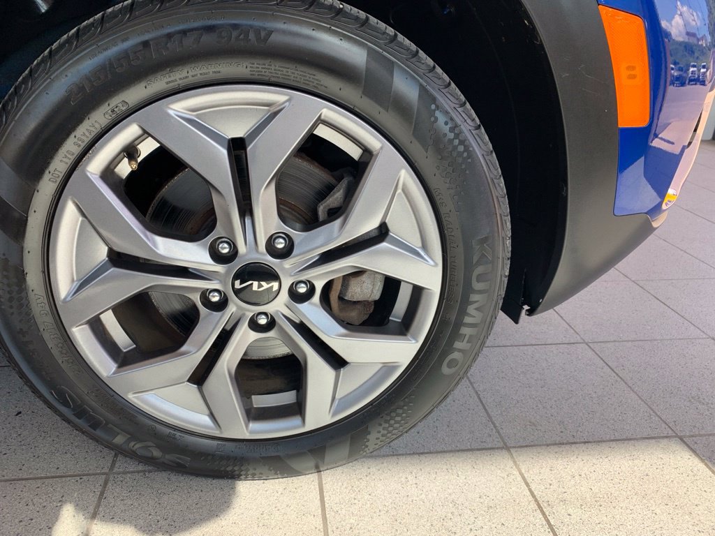 Used 2024 Kia Seltos S AWD/4WD image 23