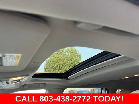 Used 2020 Toyota Highlander XLE FWD image 10