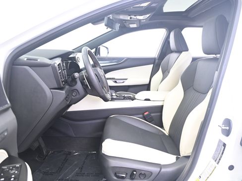 Used 2024 Lexus NX 350h AWD image 28