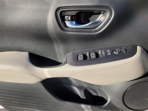 New 2026 Honda HR-V LX image 16