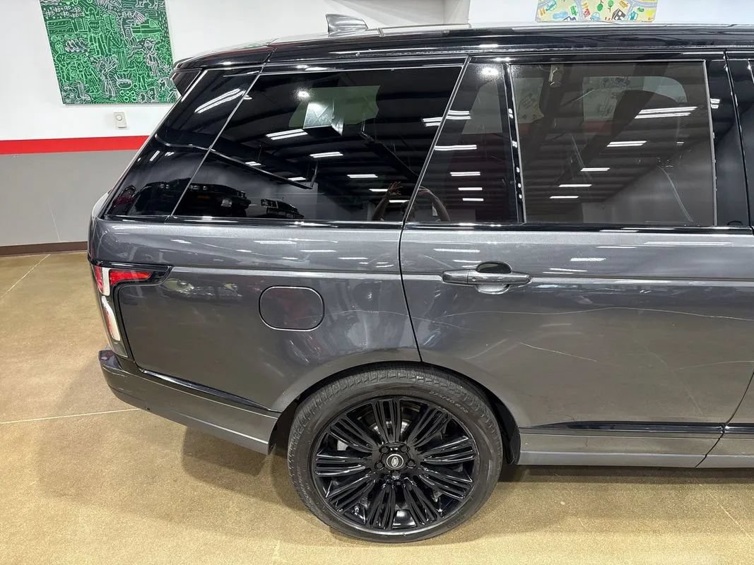 Used 2020 Land Rover Range Rover HSE AWD/4WD image 30