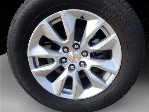 New 2026 Chevrolet Silverado 1500 Custom image 7