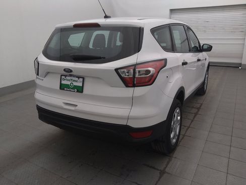 Used 2017 Ford Escape S FWD image 9