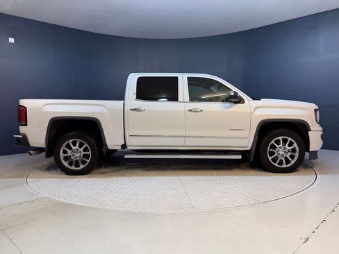 Used 2017 GMC Sierra 1500 Denali image 8