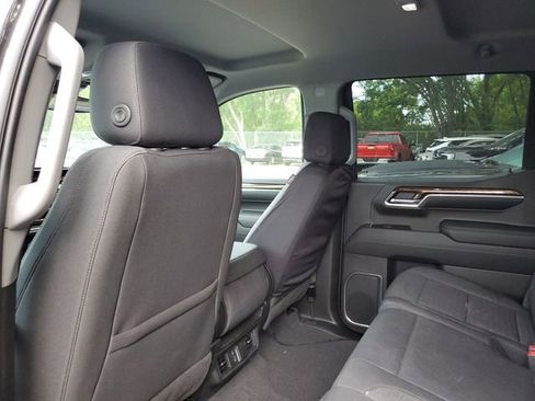 Used 2023 GMC Sierra 1500 SLE image 9