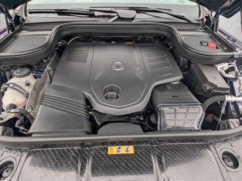 New 2026 Mercedes-Benz GLE 450 4MATIC image 16