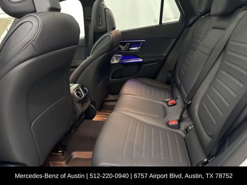 Certified 2025 Mercedes-Benz GLC 300 image 21