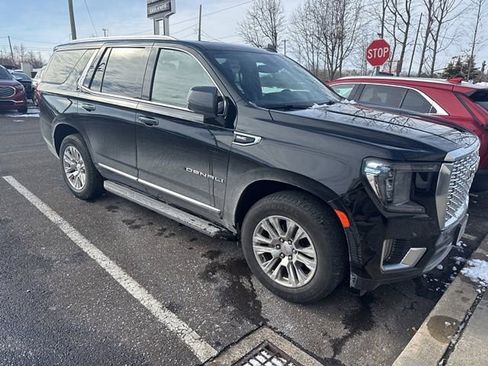 Used 2024 GMC Yukon Denali image 1