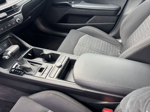 Used 2025 Kia K5 LXS image 40