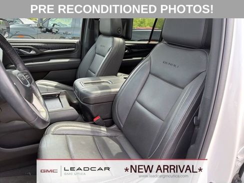 Used 2024 GMC Yukon XL Denali w/ Denali Reserve Package AWD/4WD image 29