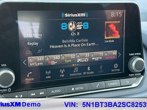 Used 2025 Nissan Rogue SV image 29