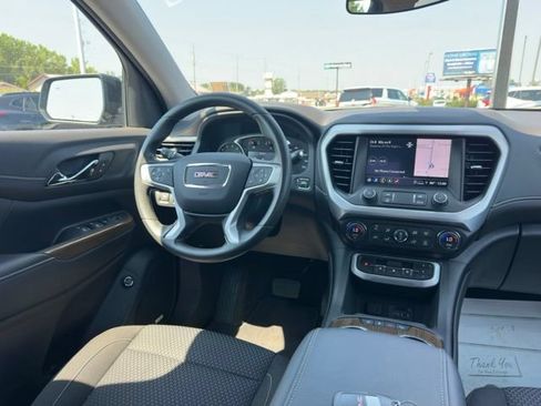 Used 2023 GMC Acadia SLE w/ Driver Convenience Package AWD/4WD image 16