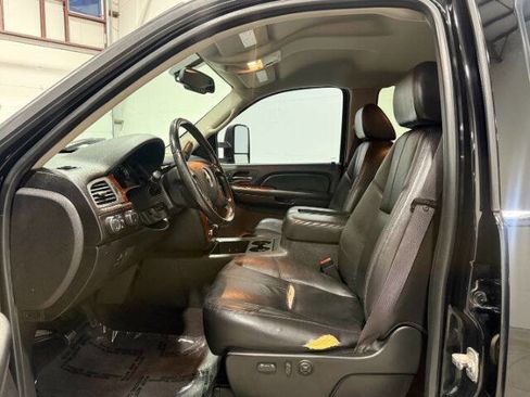 Used 2008 Chevrolet Silverado 2500 LTZ w/ Suspension Package, Off-Road image 13
