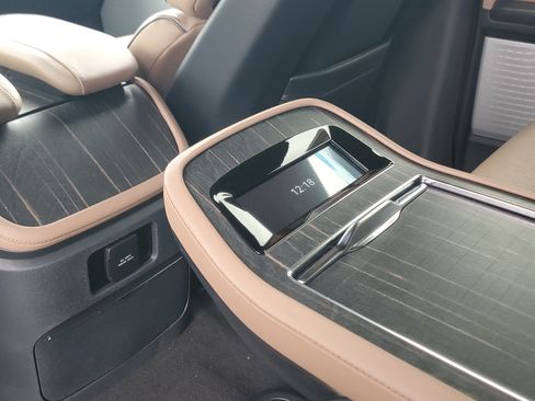 New 2026 Lincoln Navigator L Black Label AWD/4WD image 29